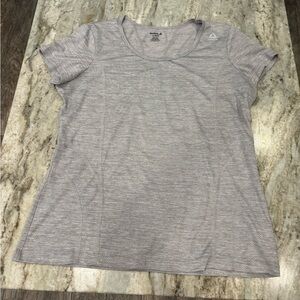 Reebok athletic shirt size large gray